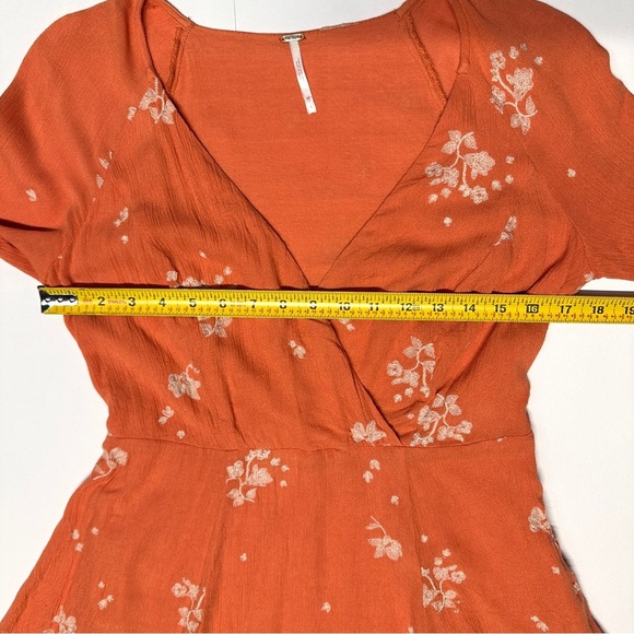 Free People Embroidered Jasmine Mini Dress Sz 8 Papaya Orange Witchy Boho Fairy - Picture 13 of 16